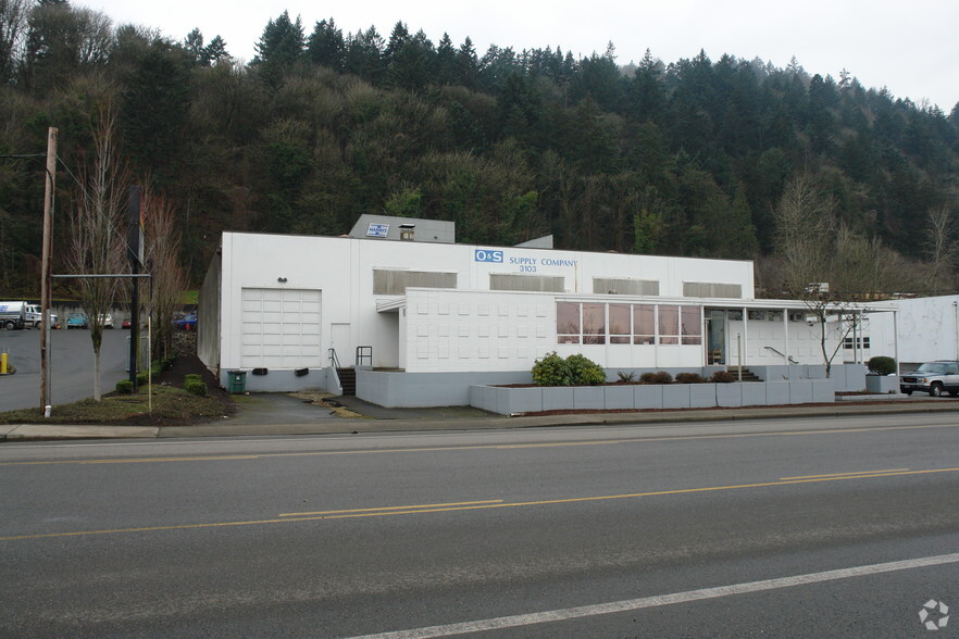 3103 NW Saint Helens Rd, Portland, OR for lease - Building Photo - Image 2 of 3