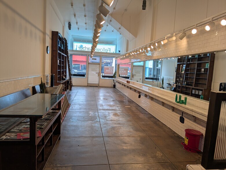 8017-8021 Melrose Ave, Los Angeles, CA à louer - Photo du bâtiment - Image 3 de 4