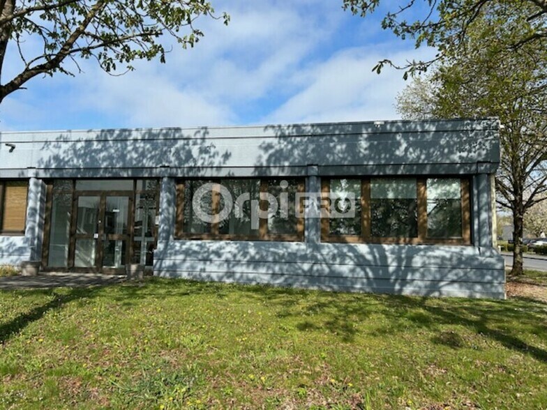 Office in Reims for sale - Building Photo - Image 1 of 5