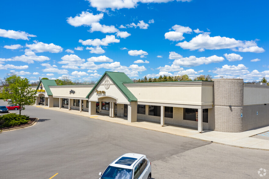 1005-1019 E Grand River Ave, Brighton, MI for sale - Primary Photo - Image 1 of 1