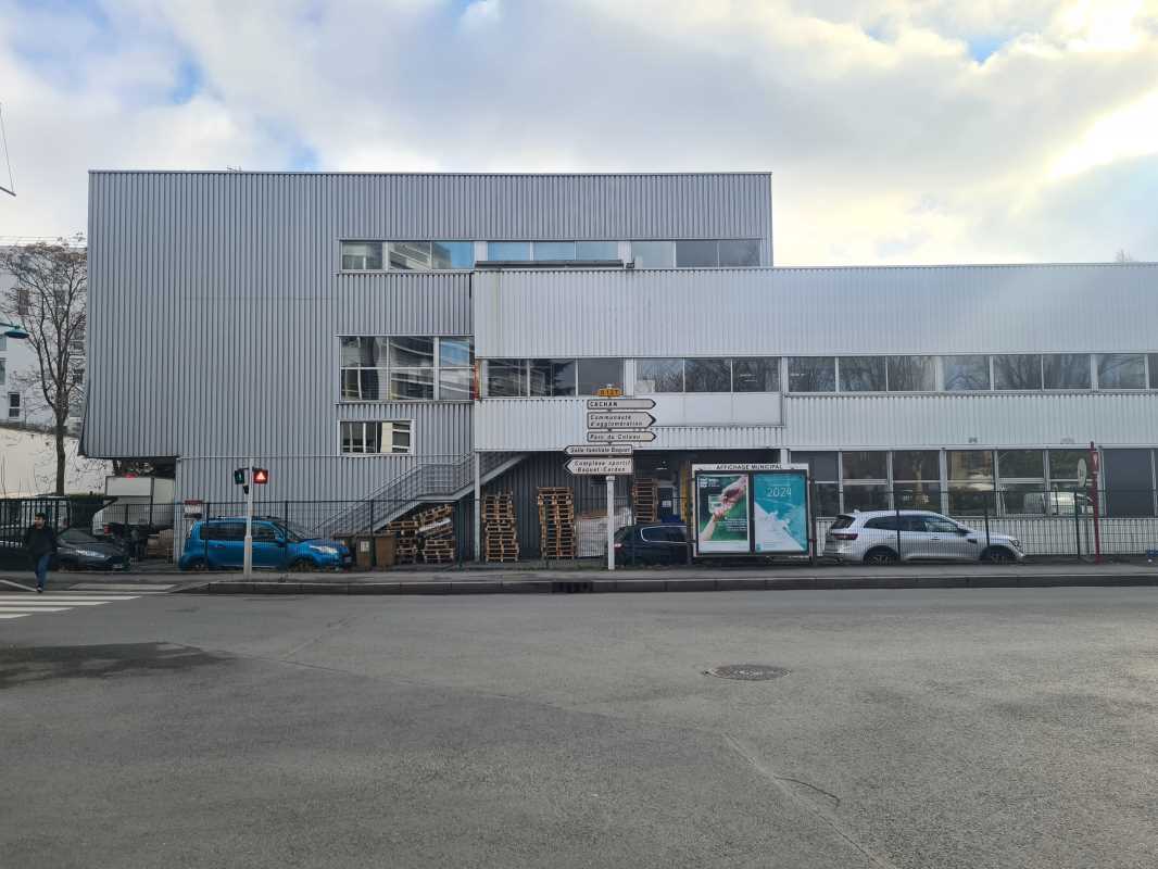 Bureau dans Gentilly à louer Photo du bâtiment- Image 1 de 10