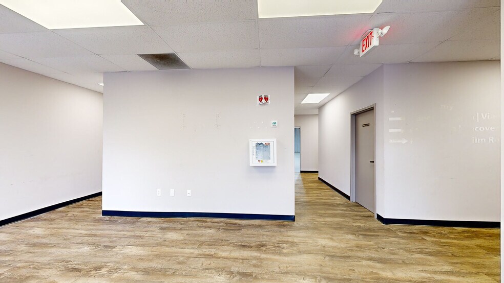 1395 S Marietta Pky SE, Marietta, GA à louer - Numérisation 3D de Matterport - Image 3 de 41