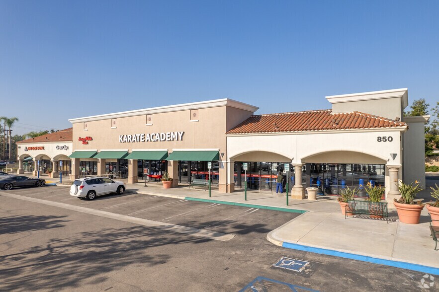 600-750 N Rose Dr, Placentia, CA for lease - Primary Photo - Image 2 of 5