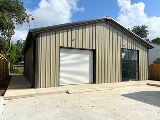 Plus de détails pour 308A E Main St, Tomball, TX - Industriel à louer