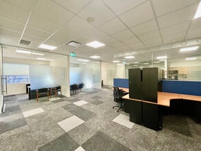 6020 2nd St SE, Calgary, AB for lease Interior Photo- Image 2 of 16