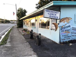 Plus de détails pour 606 NE Us Highway 19, Crystal River, FL - Vente au détail à vendre