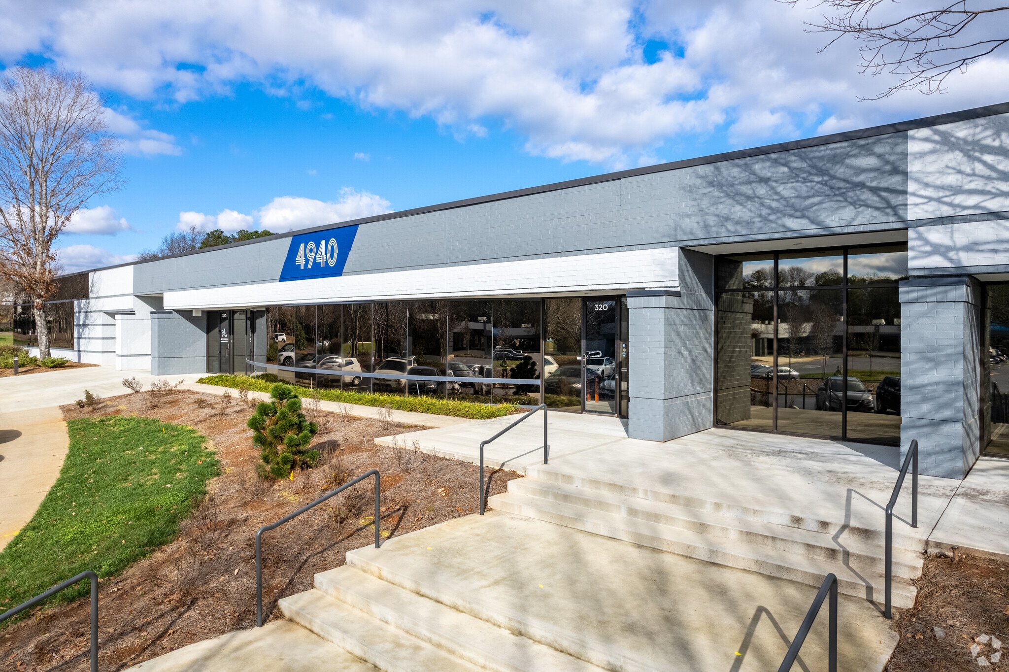 4940 Peachtree Industrial Blvd, Norcross, GA for lease Primary Photo- Image 1 of 16
