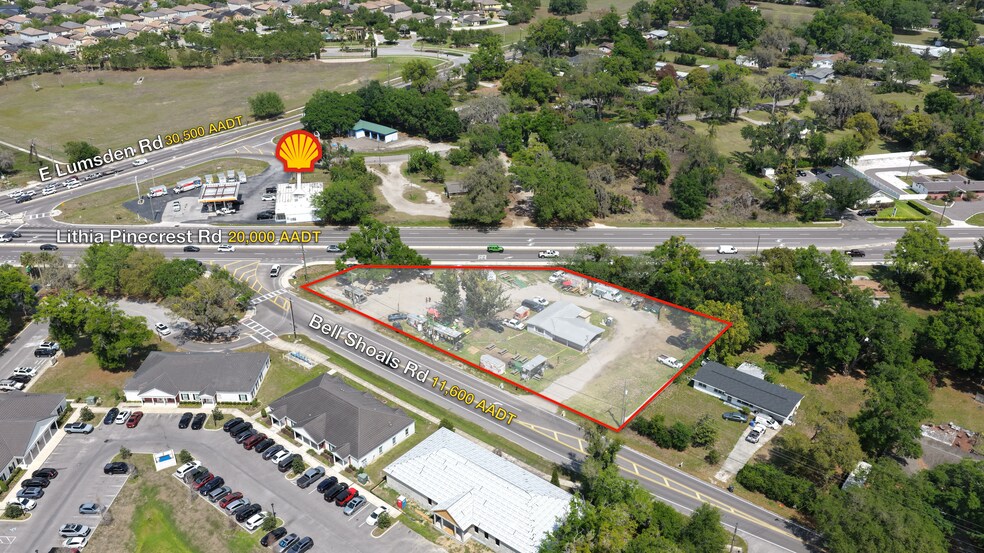 1010 Lithia Pinecrest Rd, Brandon, FL à louer - Photo du bâtiment - Image 3 de 3