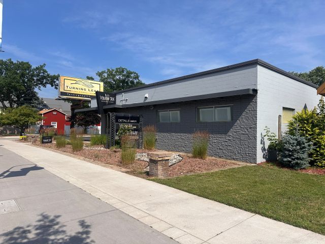 527 E Eighth St, Traverse City, MI à vendre Photo principale- Image 1 de 30