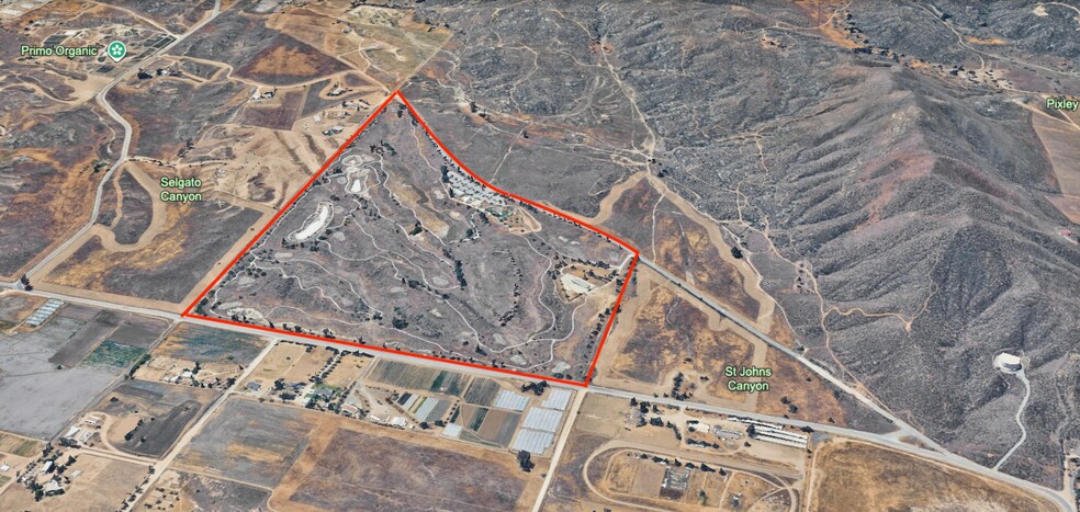 31220 Sage Rd, Hemet, CA à vendre - Aérien - Image 2 de 10