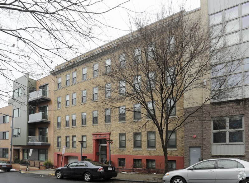 2370 Champlain St NW, Washington, DC à louer - Photo du bâtiment - Image 2 de 5