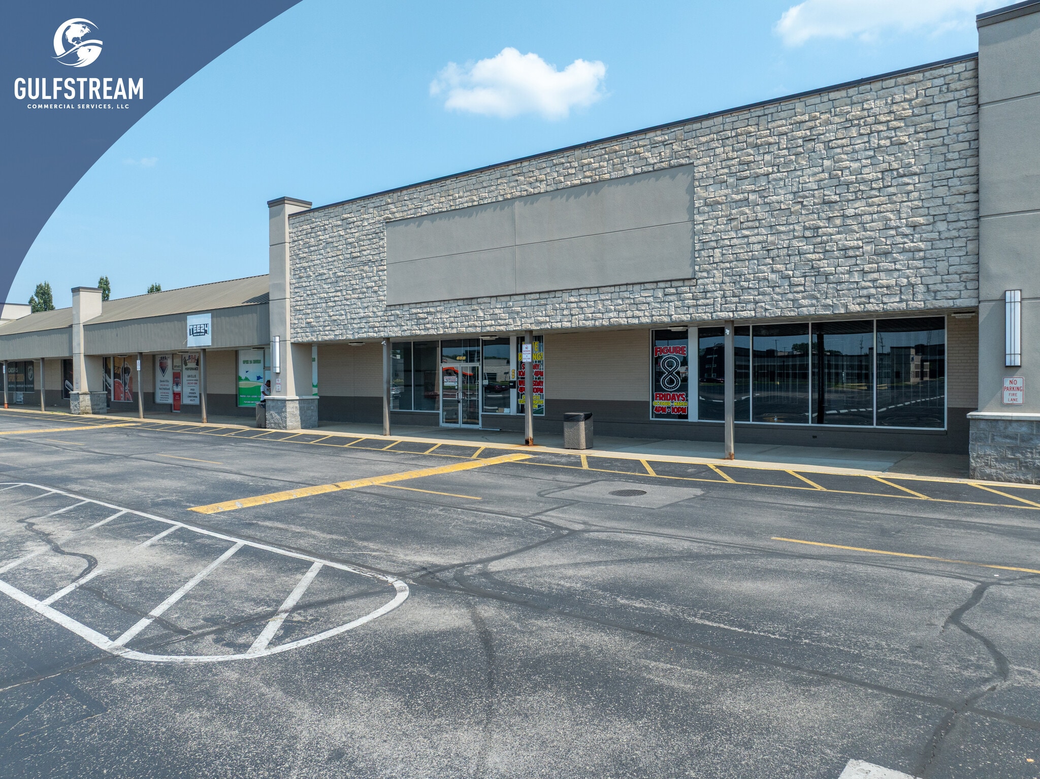 650-712 Eastern Blvd, Clarksville, IN for lease Building Photo- Image 1 of 3