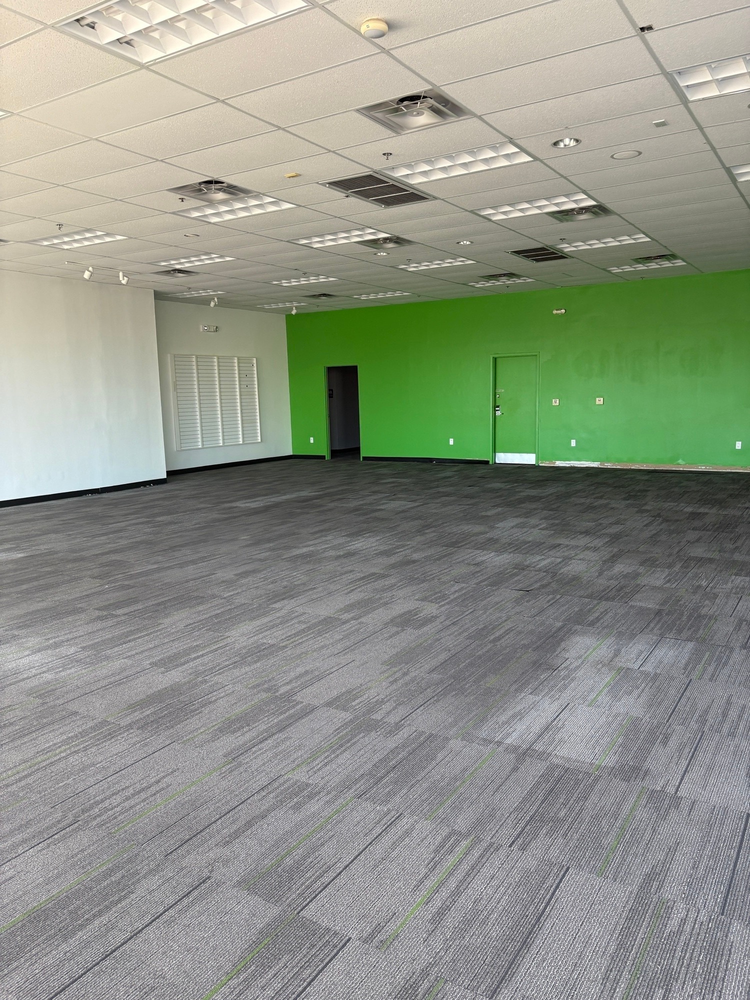 1262-1342 S Country Club Dr, Mesa, AZ à louer Photo intérieure- Image 1 de 2