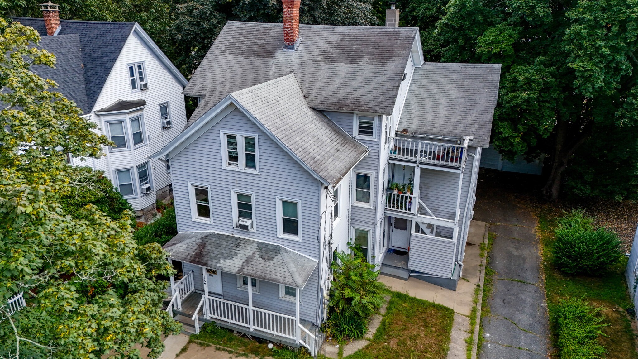 157 Crystal Ave, New London, CT à vendre Photo du bâtiment- Image 1 de 1