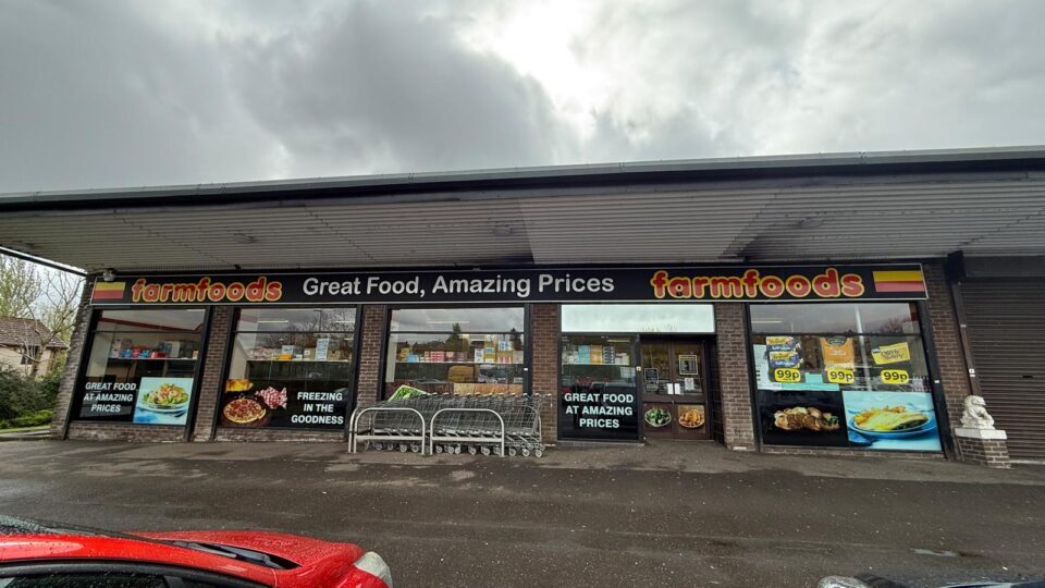 Grampian Way, Bearsden à louer - Photo du bâtiment - Image 2 de 2