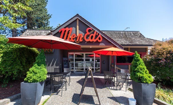 7110 Hall Ave, Burnaby, BC for sale - Primary Photo - Image 1 of 6