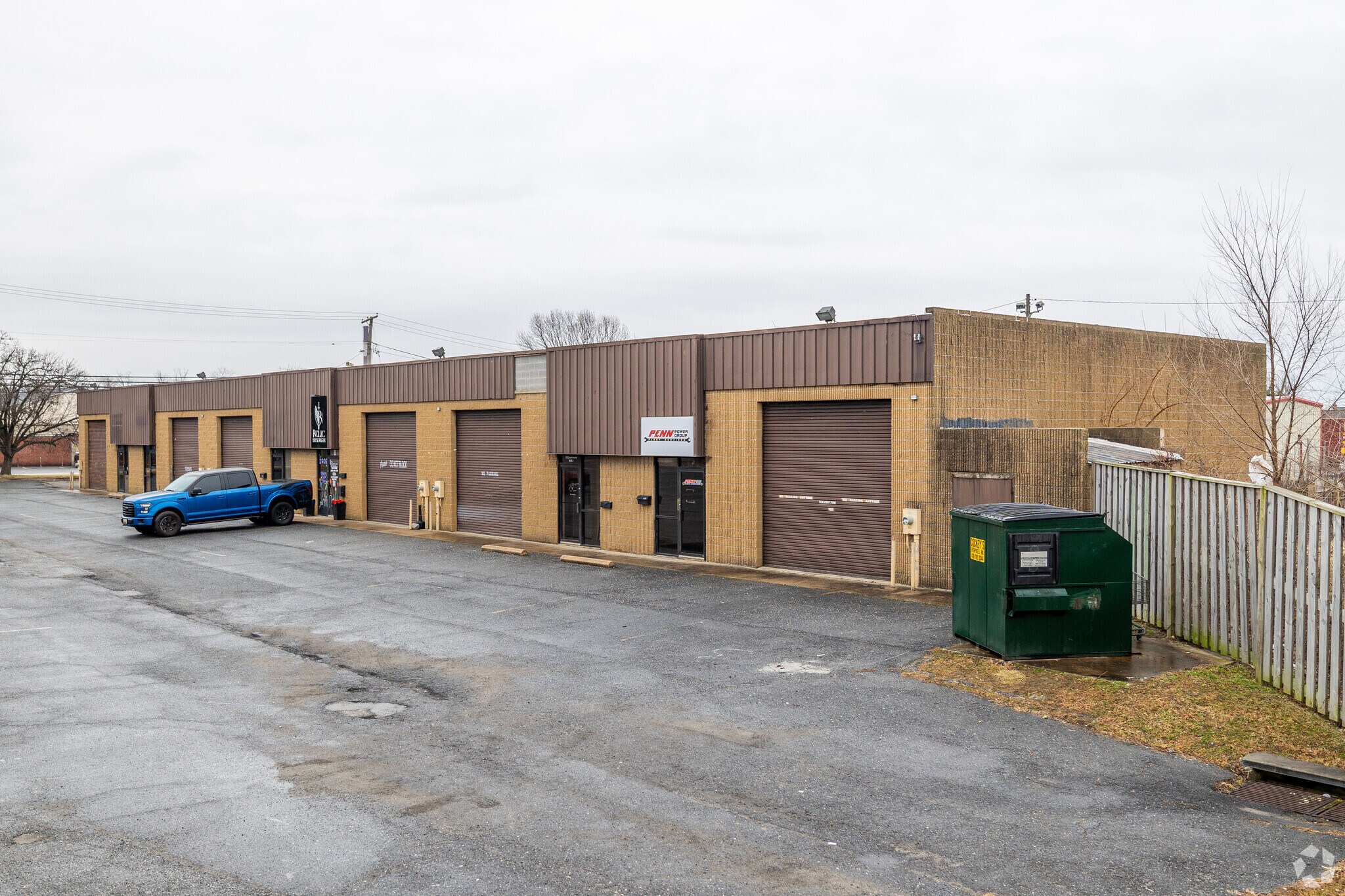 1113 North Point Rd, Dundalk, MD for lease Primary Photo- Image 1 of 4