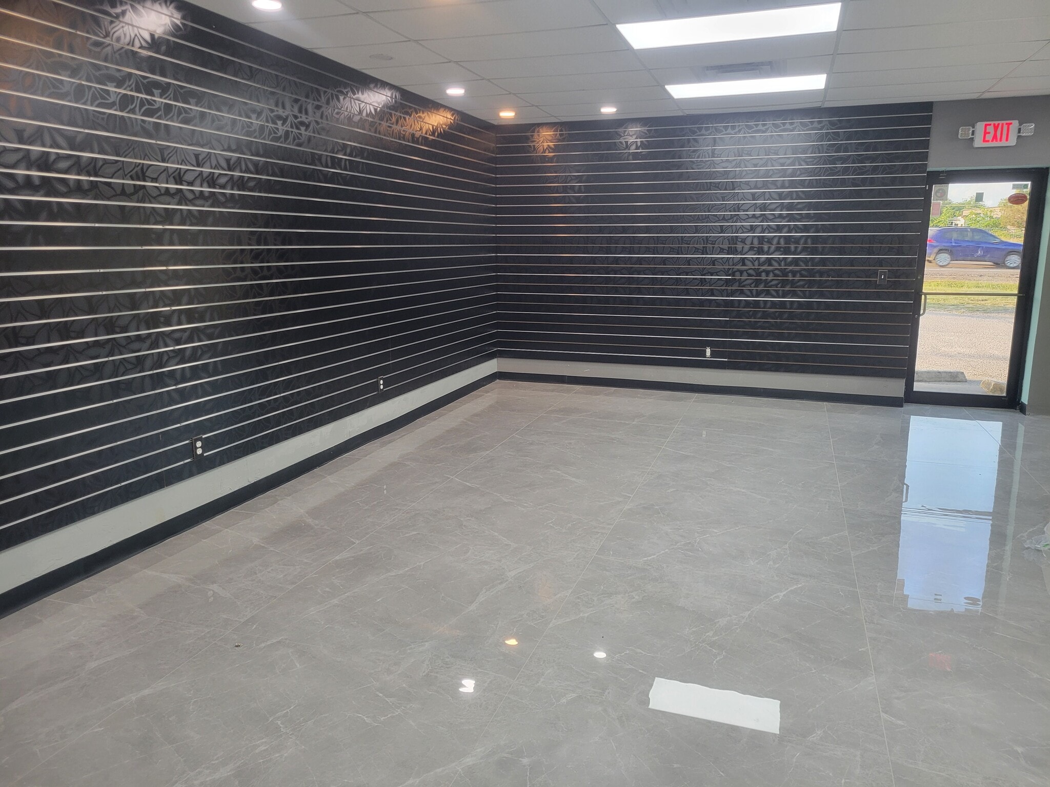 14745 W Tx-29 Hwy, Liberty Hill, TX for lease Interior Photo- Image 1 of 5