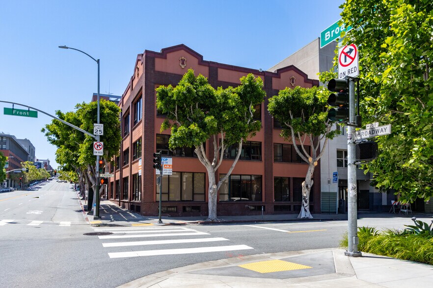 100-120 Broadway, San Francisco, CA à louer - Photo du bâtiment - Image 3 de 8