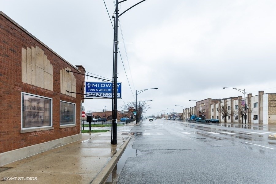 6457 S Pulaski Rd, Chicago, IL à vendre Photo du bâtiment- Image 1 de 1