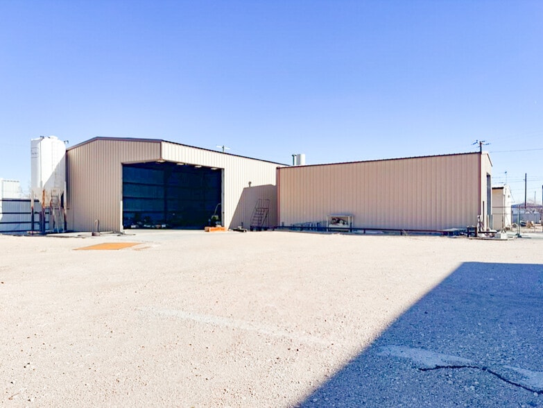 604 Collins ave, Midland, TX for sale - Building Photo - Image 2 of 32
