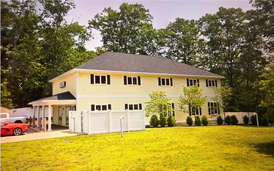 6 Mohawk Dr, Londonderry, NH à vendre - Photo du bâtiment - Image 3 de 18