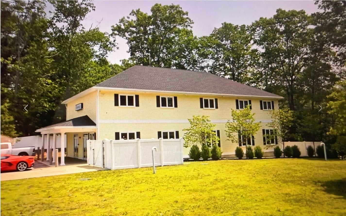 6 Mohawk Dr, Londonderry, NH à vendre Photo du bâtiment- Image 1 de 18