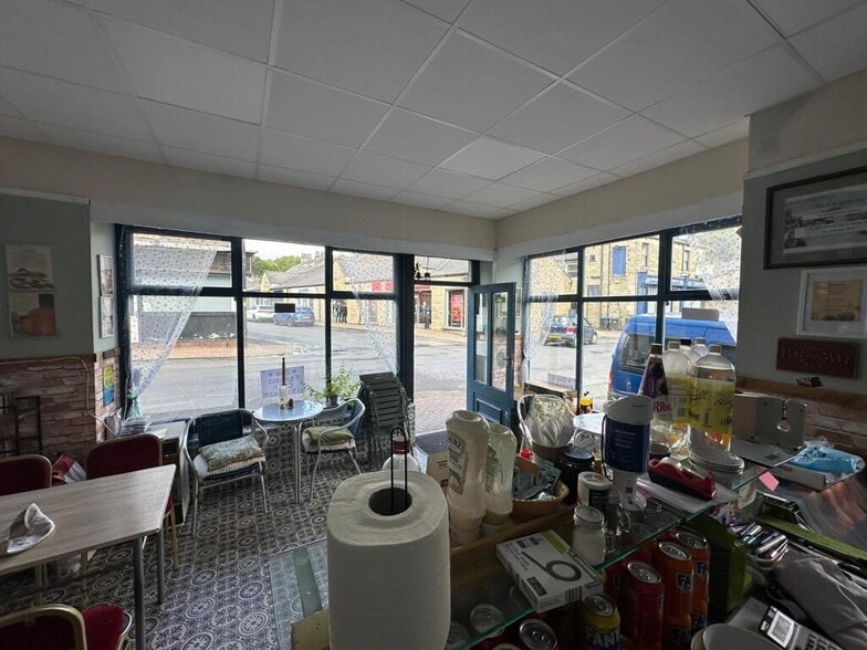 1 Irwell St, Bacup for sale - Interior Photo - Image 3 of 12