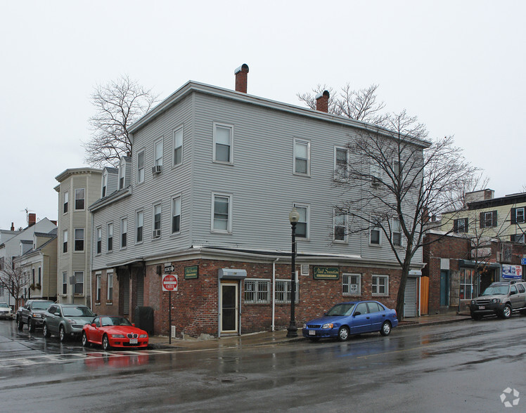 194-196 Bunker Hill St, Charlestown, MA for sale - Primary Photo - Image 1 of 1