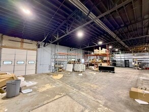 423 Westover Dr, Columbia, TN for lease Interior Photo- Image 1 of 15