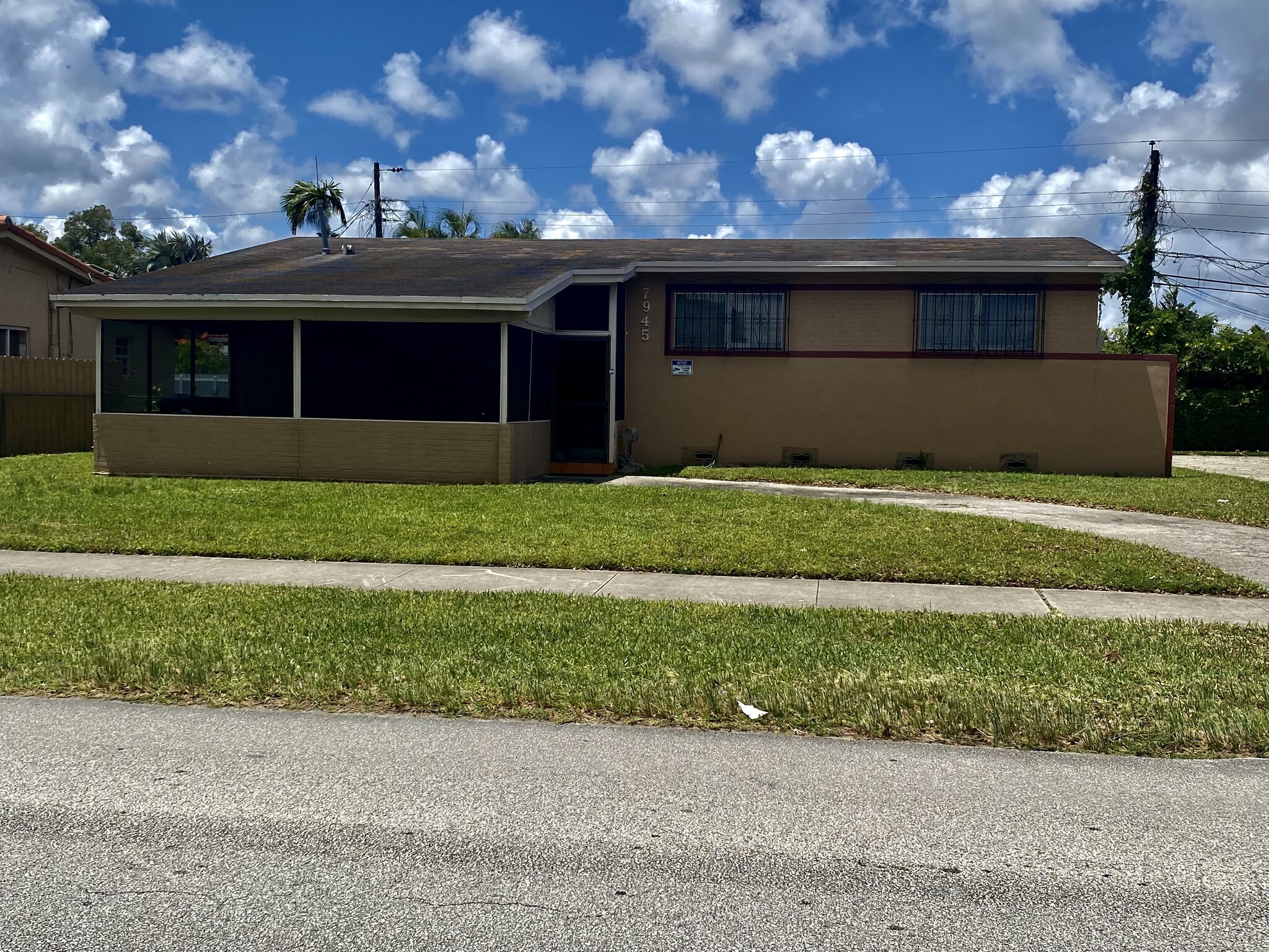 7945 Coral Way, Miami, FL for sale Primary Photo- Image 1 of 1