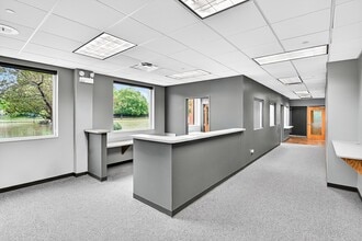 2940 Rollingridge Rd, Naperville, IL for lease Interior Photo- Image 1 of 11