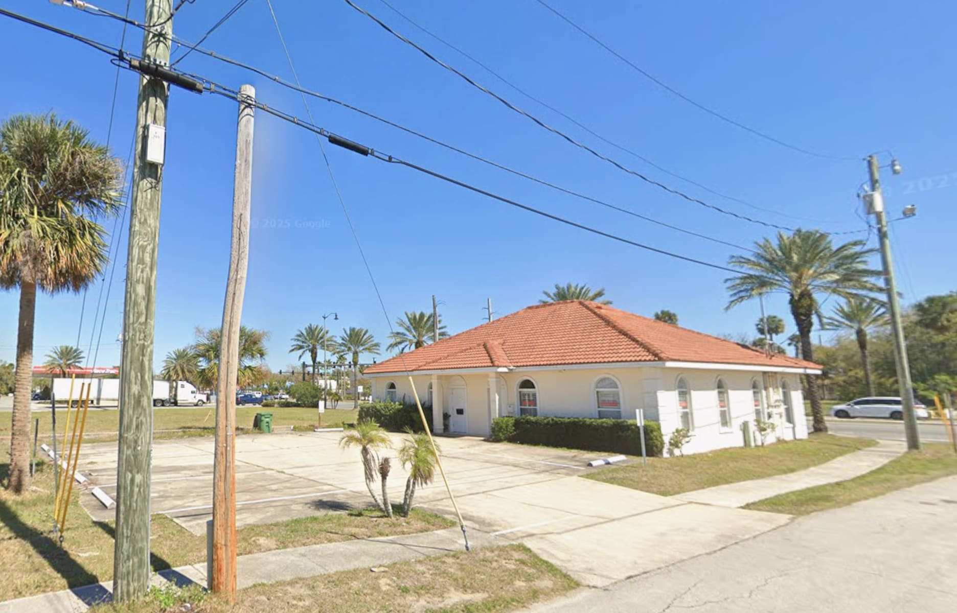1614 S Ridgewood Ave, Daytona Beach, FL for lease Building Photo- Image 1 of 5