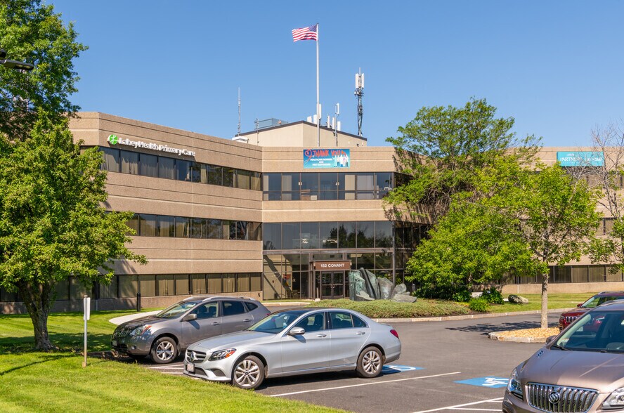 152 Conant St, Beverly, MA à louer - Photo du bâtiment - Image 2 de 15