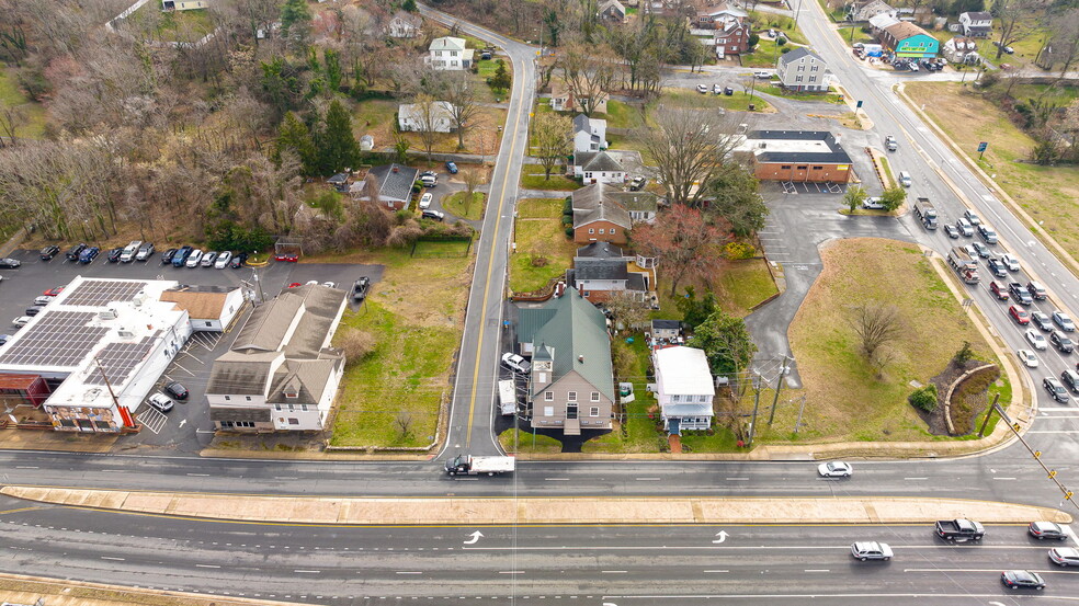 100 Forbes St, Fredericksburg, VA for lease - Building Photo - Image 3 of 90
