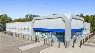 More details for 102 State Rd, Dowagiac, MI - Retail for Lease