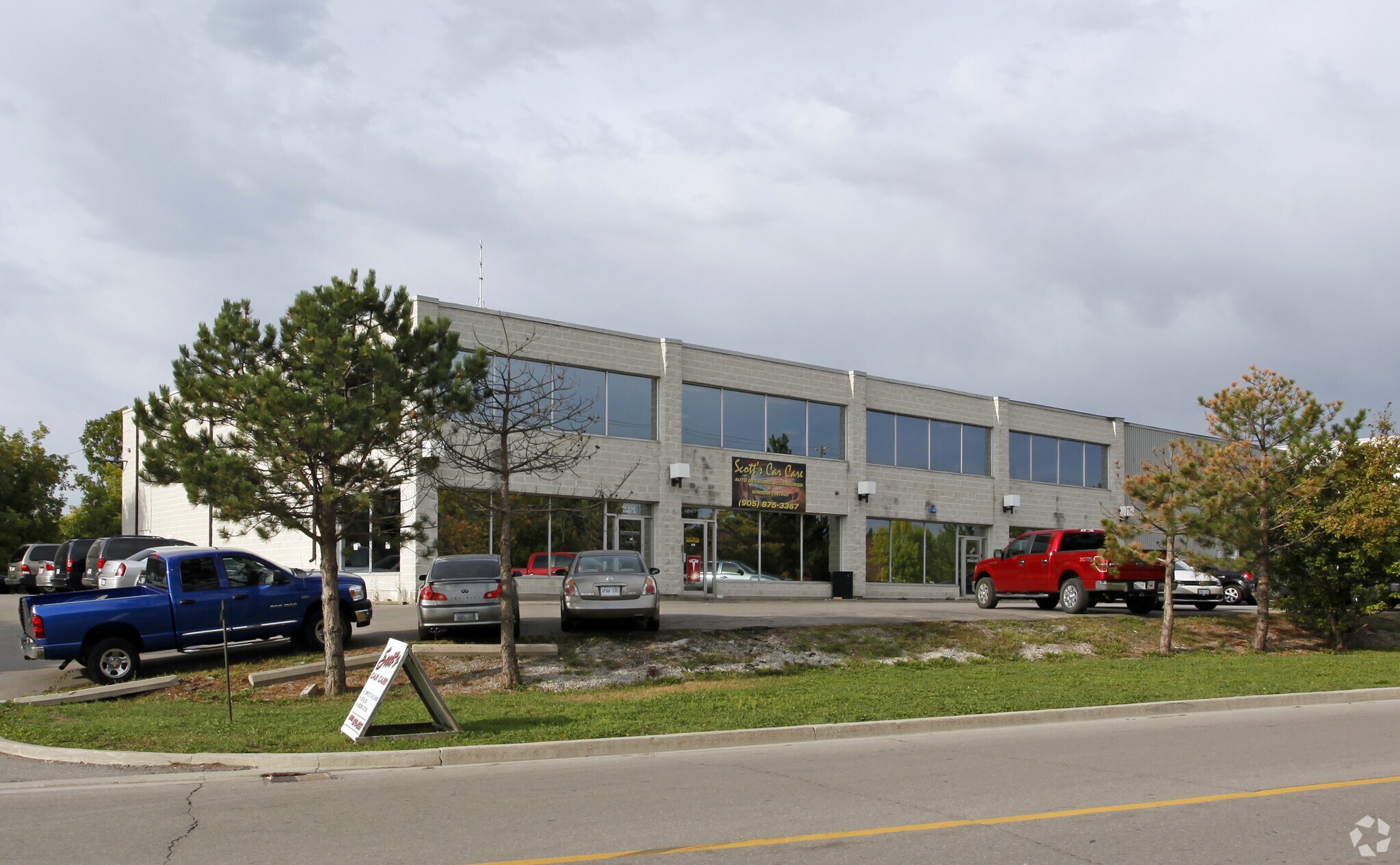410 Industrial Dr, Milton, ON for sale Primary Photo- Image 1 of 1
