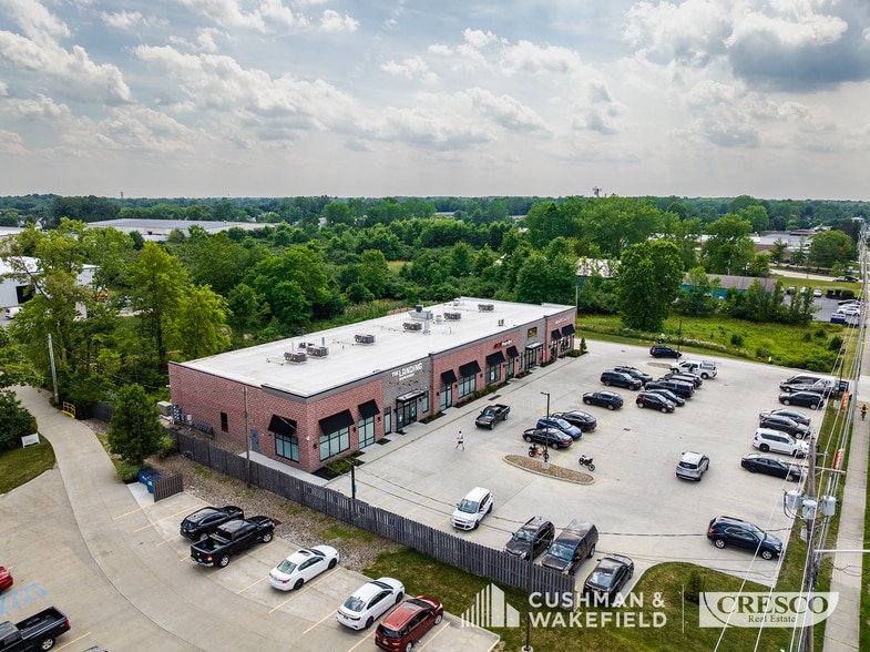 1085-1115 W Bagley Rd, Berea, OH à louer - Photo du bâtiment - Image 3 de 6