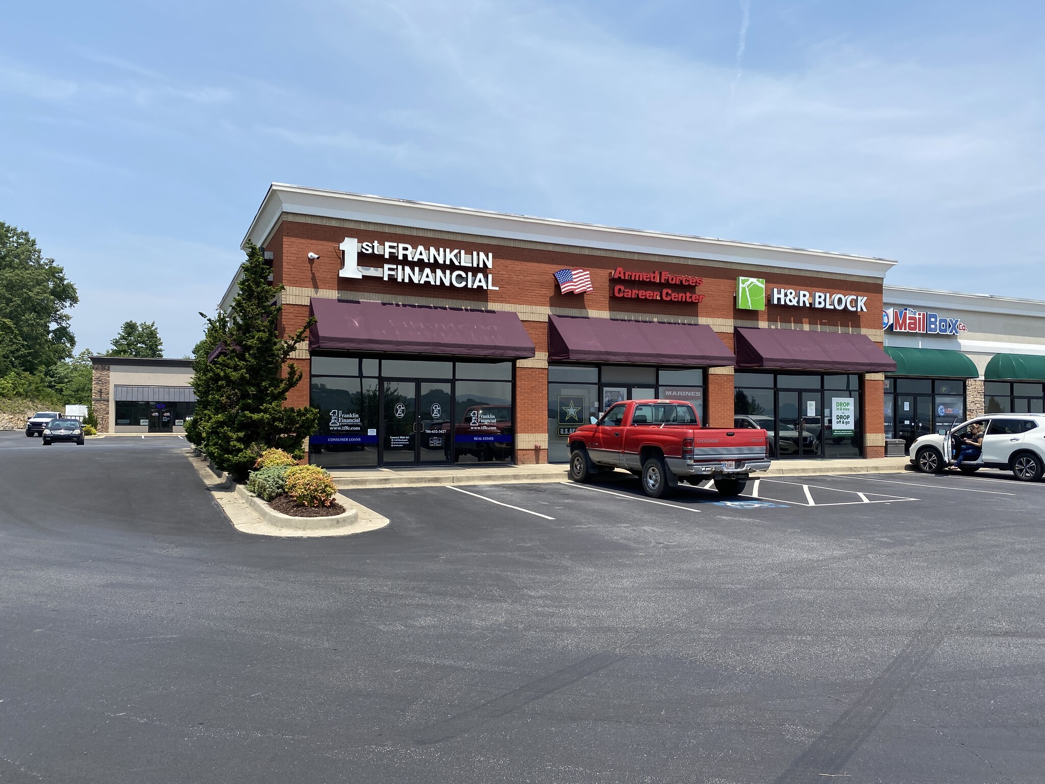 2700-2800 Scenic Dr, Blue Ridge, GA for lease Interior Photo- Image 1 of 1