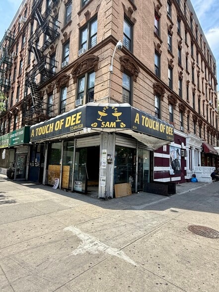 100 W 143rd St, New York, NY for lease - Building Photo - Image 2 of 9