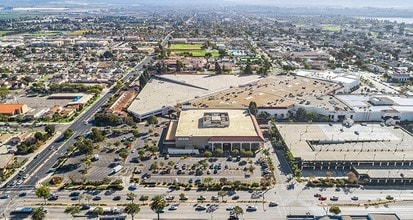 200 Town Ctr E, Santa Maria, CA - AERIAL map view