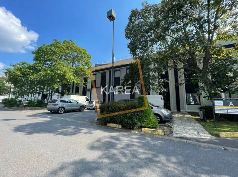 Office in Lognes for lease - Building Photo - Image 1 of 5