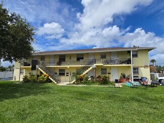 Plus de détails pour 330 Orange Blossom Dr, Daytona Beach, FL - Multi-résidentiel à vendre