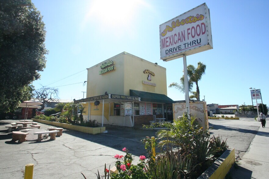 1770 W Pacific Coast Hwy, Long Beach, CA à louer - Photo principale - Image 2 de 6