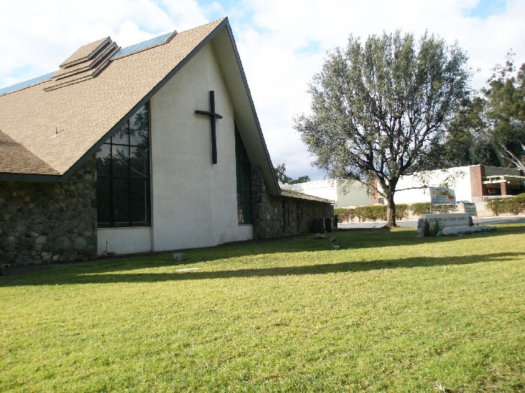 869 N Euclid Ave, Upland, CA for lease - Building Photo - Image 1 of 10