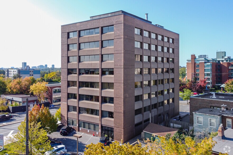 265 Carling Ave, Ottawa, ON à louer - Photo du bâtiment - Image 2 de 7