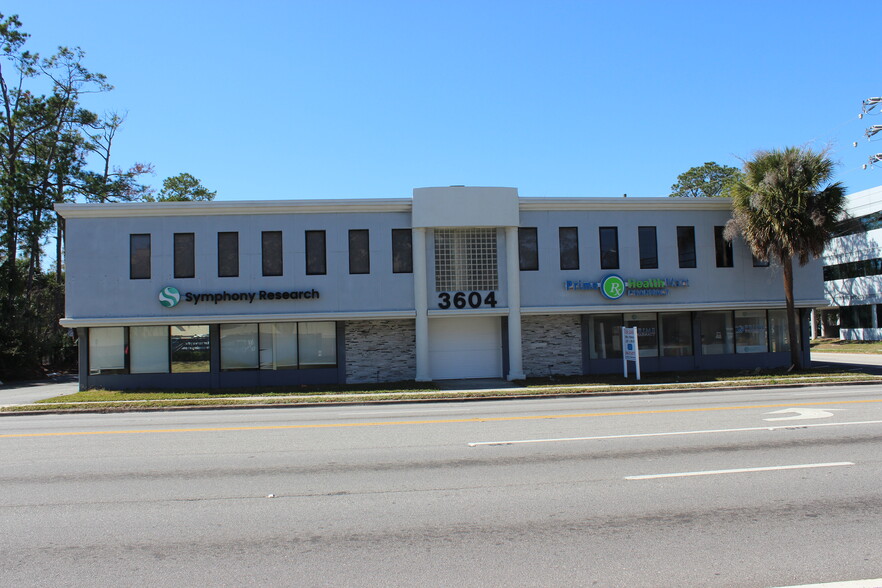 3604 University Blvd S, Jacksonville, FL for lease - Building Photo - Image 1 of 7