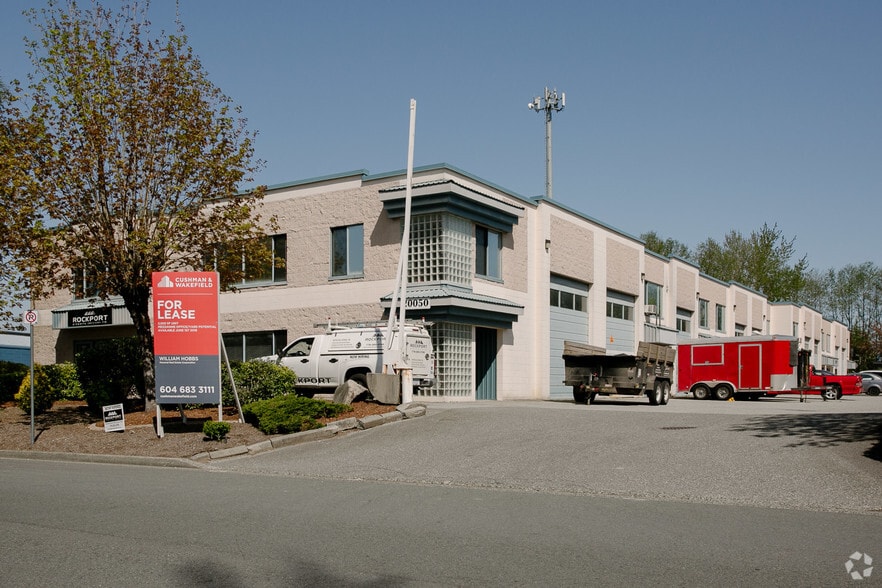 20050 Stewart Cres, Maple Ridge, BC for lease - Building Photo - Image 1 of 15