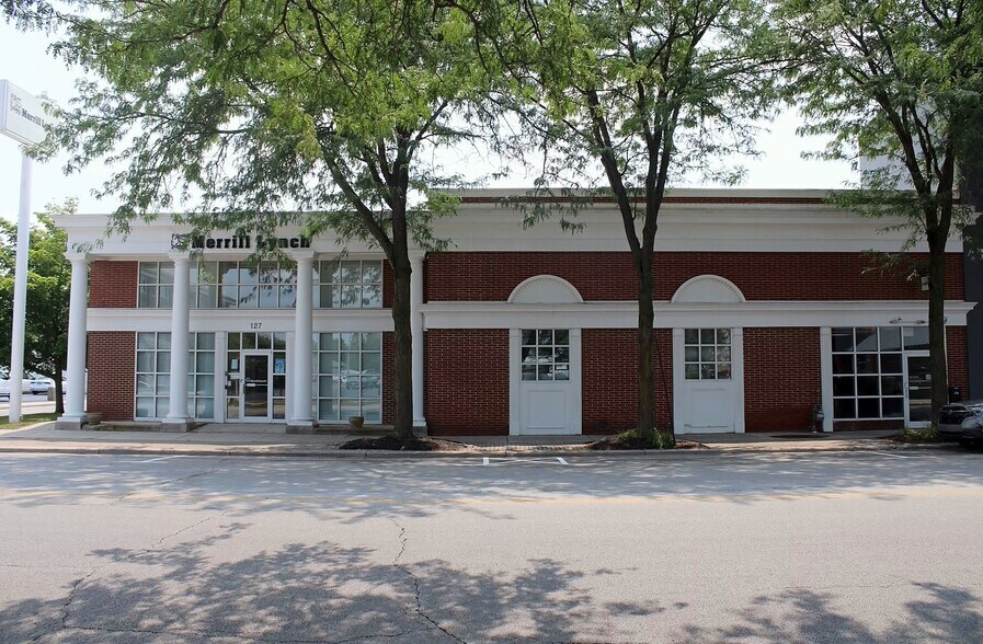 127 E Main Cross St, Findlay, OH à vendre - Photo du bâtiment - Image 2 de 4