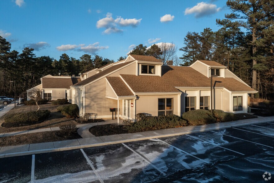 180 Route 73, Voorhees, NJ à vendre - Photo du bâtiment - Image 2 de 5